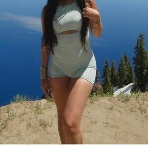 Teal light green cut out